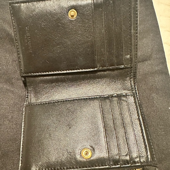 Saint Laurent Bi-fold wallet - Picture 3 of 4